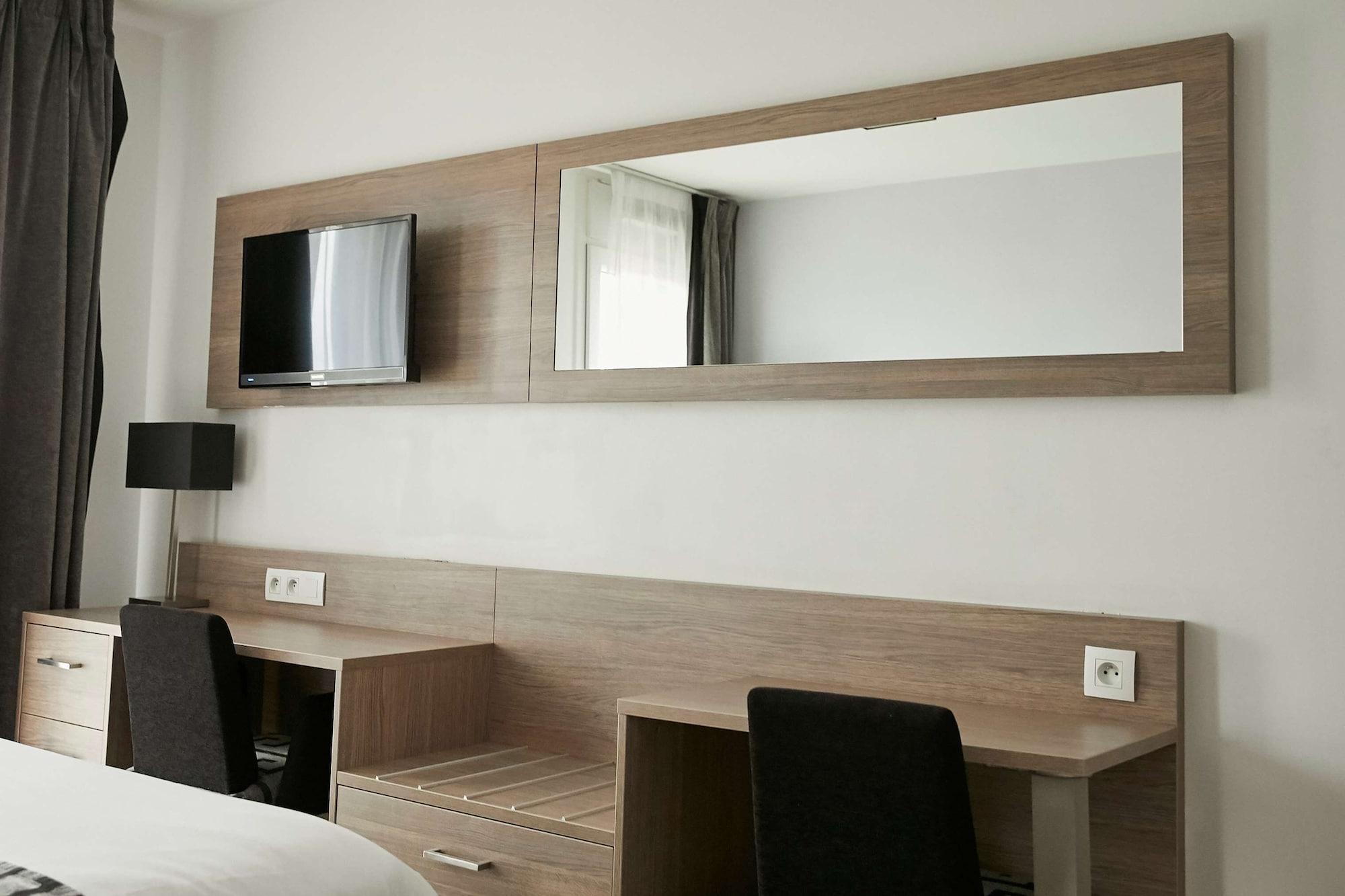 Tulip Inn Massy Palaiseau - Residence Luaran gambar