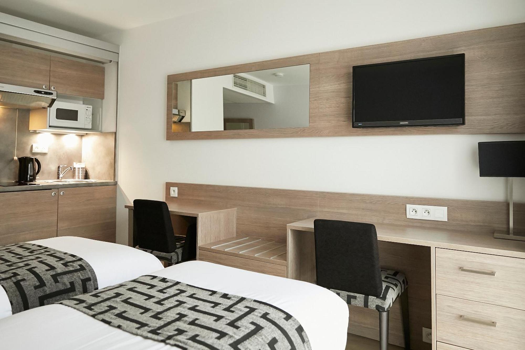 Tulip Inn Massy Palaiseau - Residence Bilik gambar